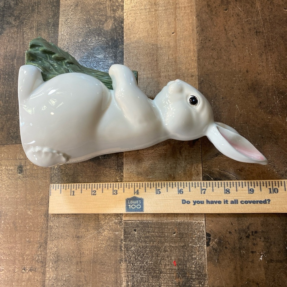 Vintage Department 56 Ceramic Cabbage Bunny Taper Candle Holder Easter Spring - Picture 6 of 7